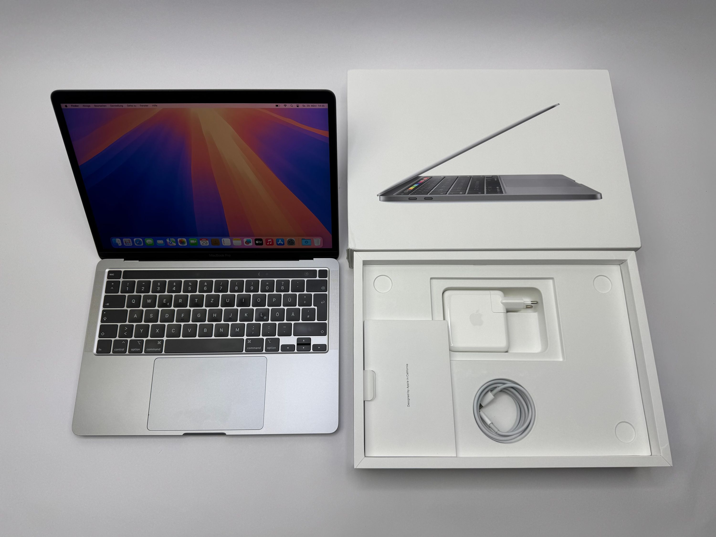 Apple MacBook Pro Retina TouchBar 13,3“ i5 2,0 Ghz 1 TB SSD 16 GB Ram SPACE GREY 2020