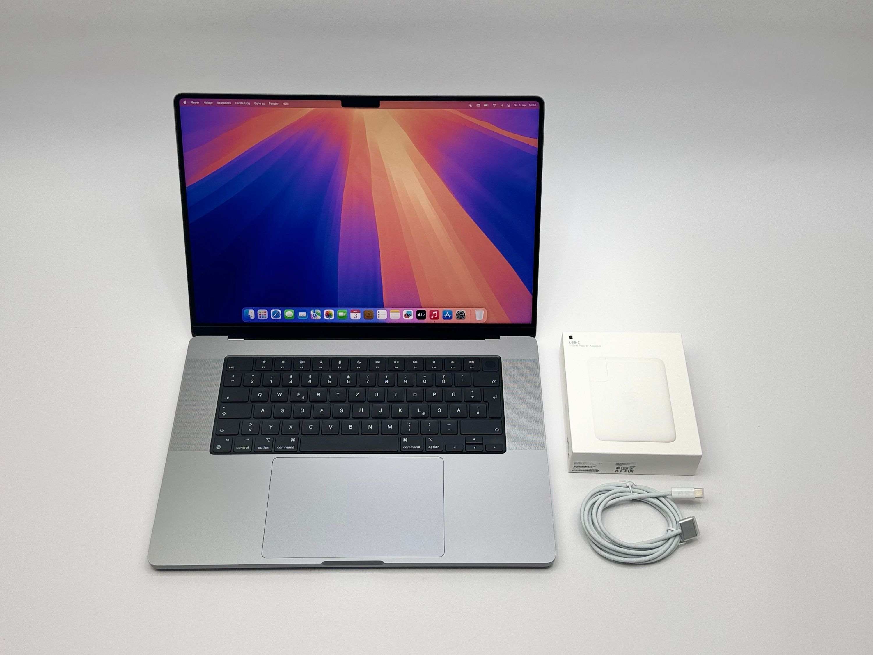 Apple MacBook Pro 16“ M1 MAX 10C CPU 24C GPU 1 TB SSD 32 GB Ram 2021 SPACE GREY